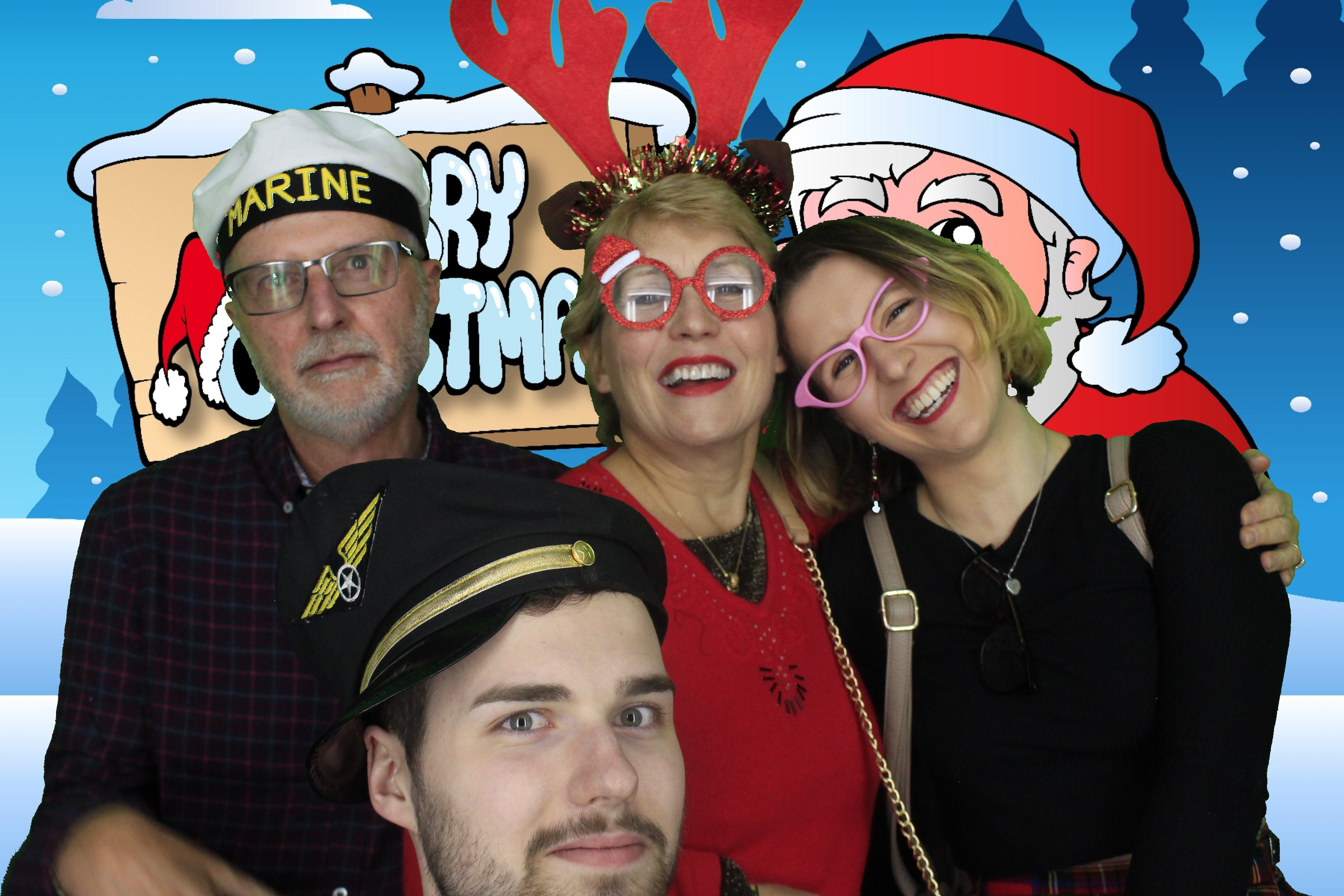 HMS Warrior Christmas Party | View more photos from the event at gallery.myphotoboothexperience.co.uk/u/MyPhotoBoothExperienceLtd/HMS-Warrior-Christmas-Party-0